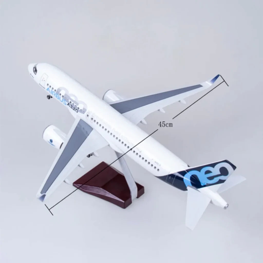 Customisable Airbus A320 Model Airplane - view 8