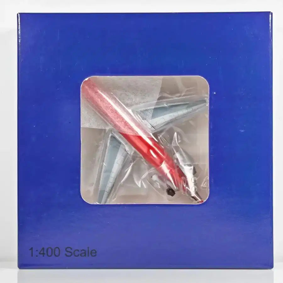 Boeing B727-200 Braniff Airways Aircraft Model (1:400)