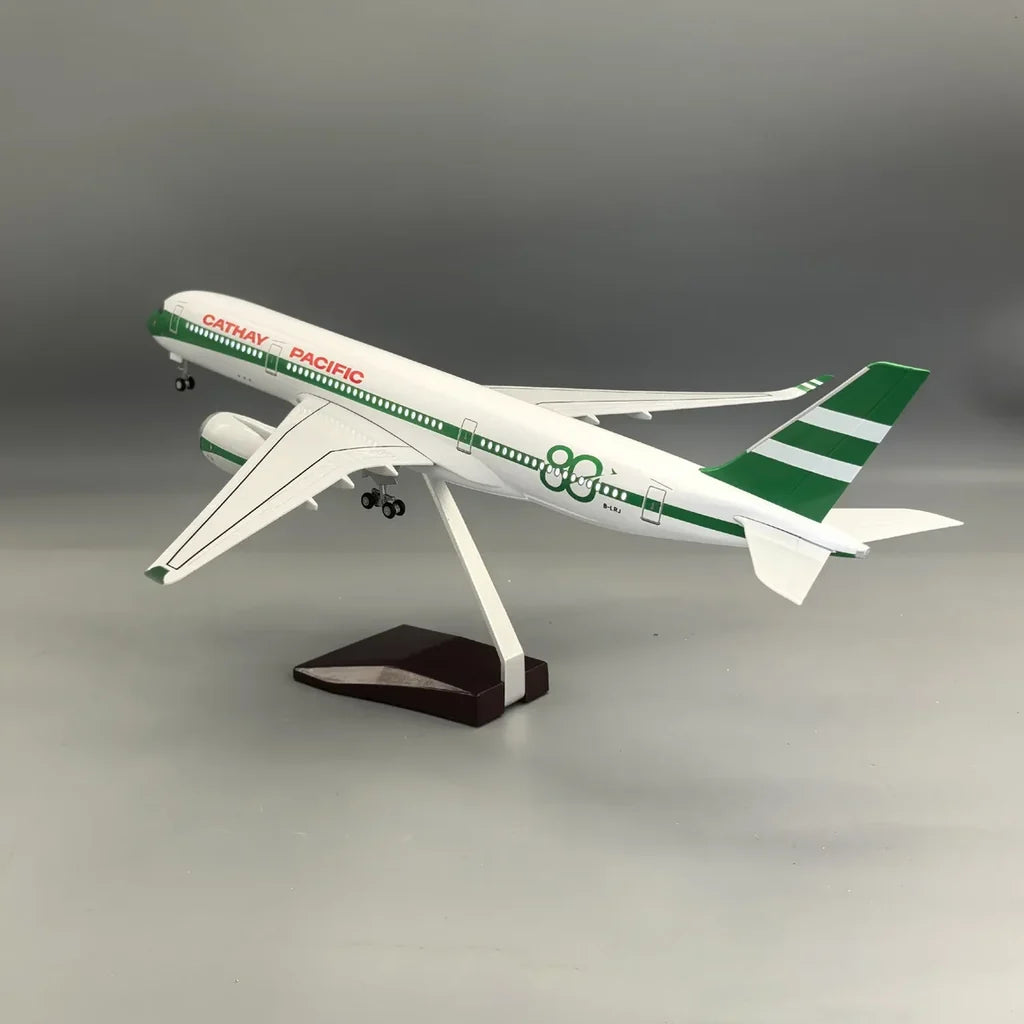 Customisable Airbus A350 Model Airplane - view 9