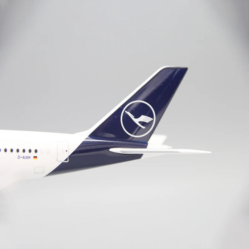 Customisable Airbus A350 Model Airplane - view 10