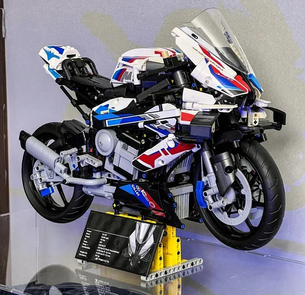 1920Pcs BMW M1000RR For Building Model - view 10