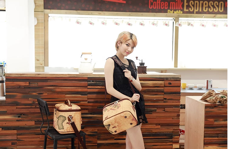 Professional Large Capacity Makeup Bag Durable And Waterproof