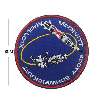 Space Badge Astronaut (22) Embroidered aviation design patch in embroidered fabric.