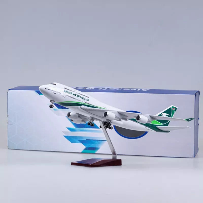 イラク航空 Iraqi Airways Boeing 747-400モデルプレー Iraq Airways Boeing 747 Airplane Model (1/160 Scale - 47CM