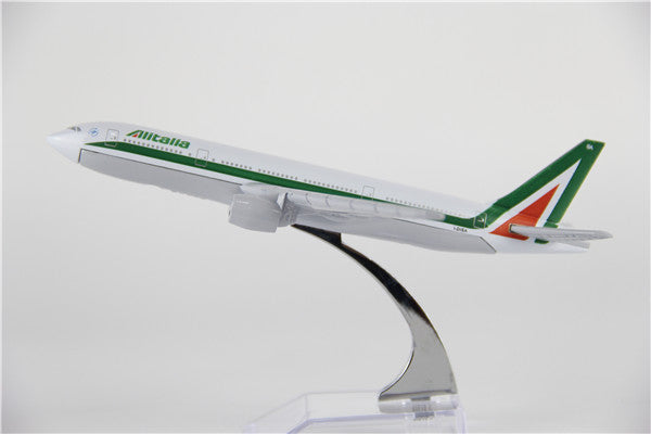 Alitalia Boeing 777 Airplane Model (16CM)