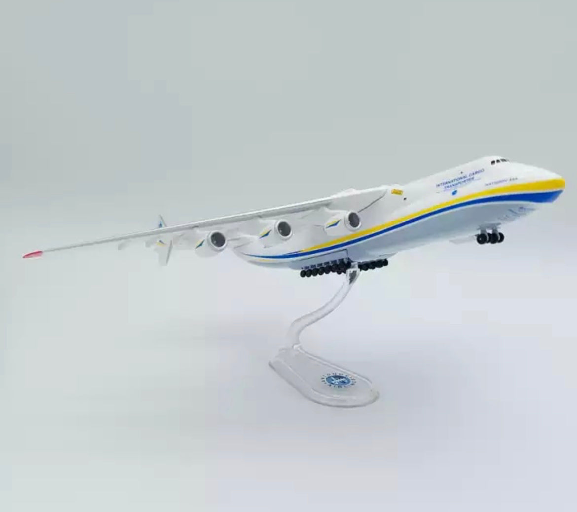 Antonov Ukraine An-225 (AN225) 1/400 Scale Airplane Model (Special Handmade 21CM)