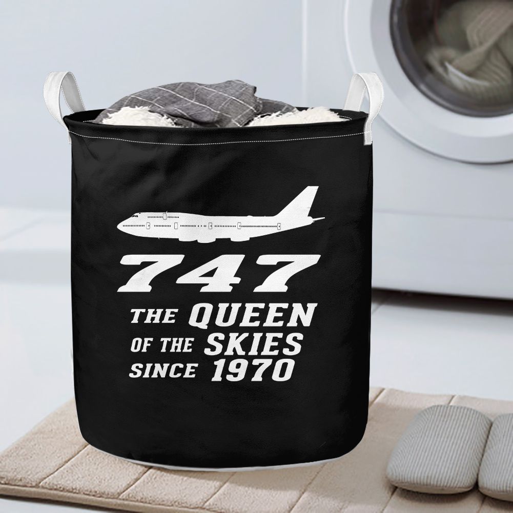 Boeing 747 - Queen of the Skies (2) Designed Laundry Baskets