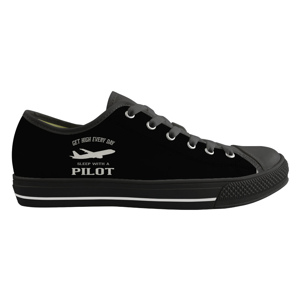 Get High Every Day Sleep With A Pilot Designed Canvas Shoes (Men)