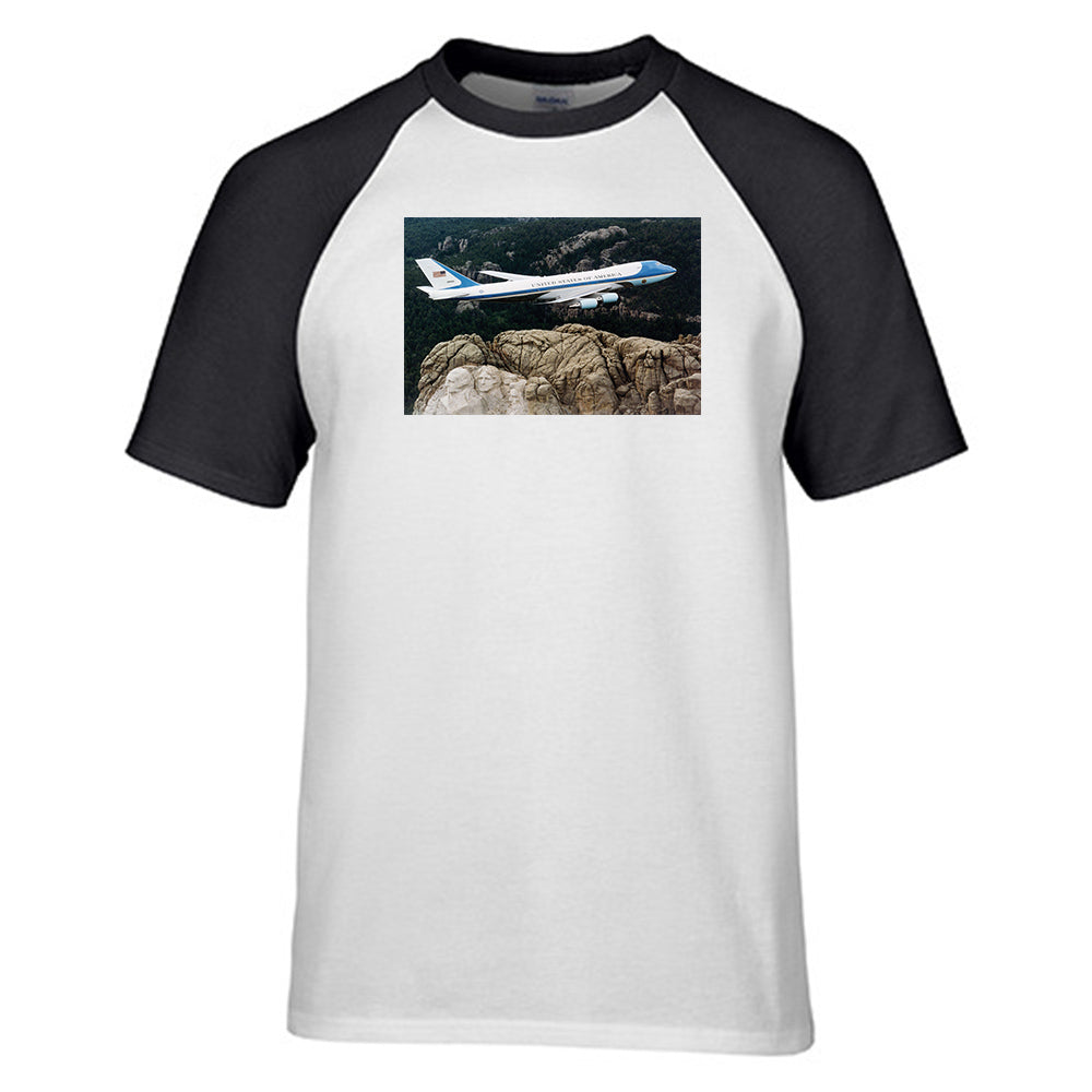 Cruising United States Of America Boeing 747 Designed Raglan T-Shirts