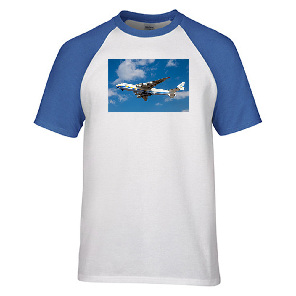 Antonov 225 (39) Designed Raglan T-Shirts