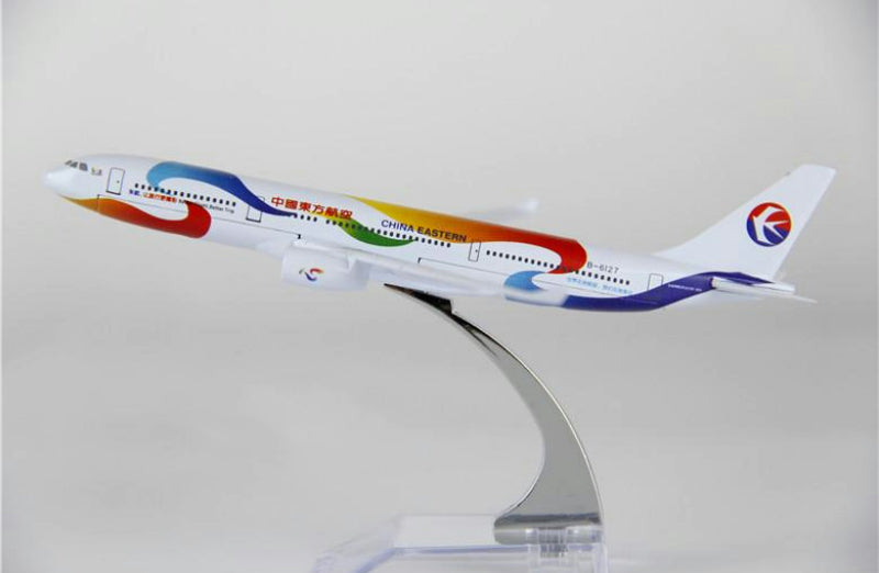 China Eastern Airbus A330 Airplane Model (16CM)