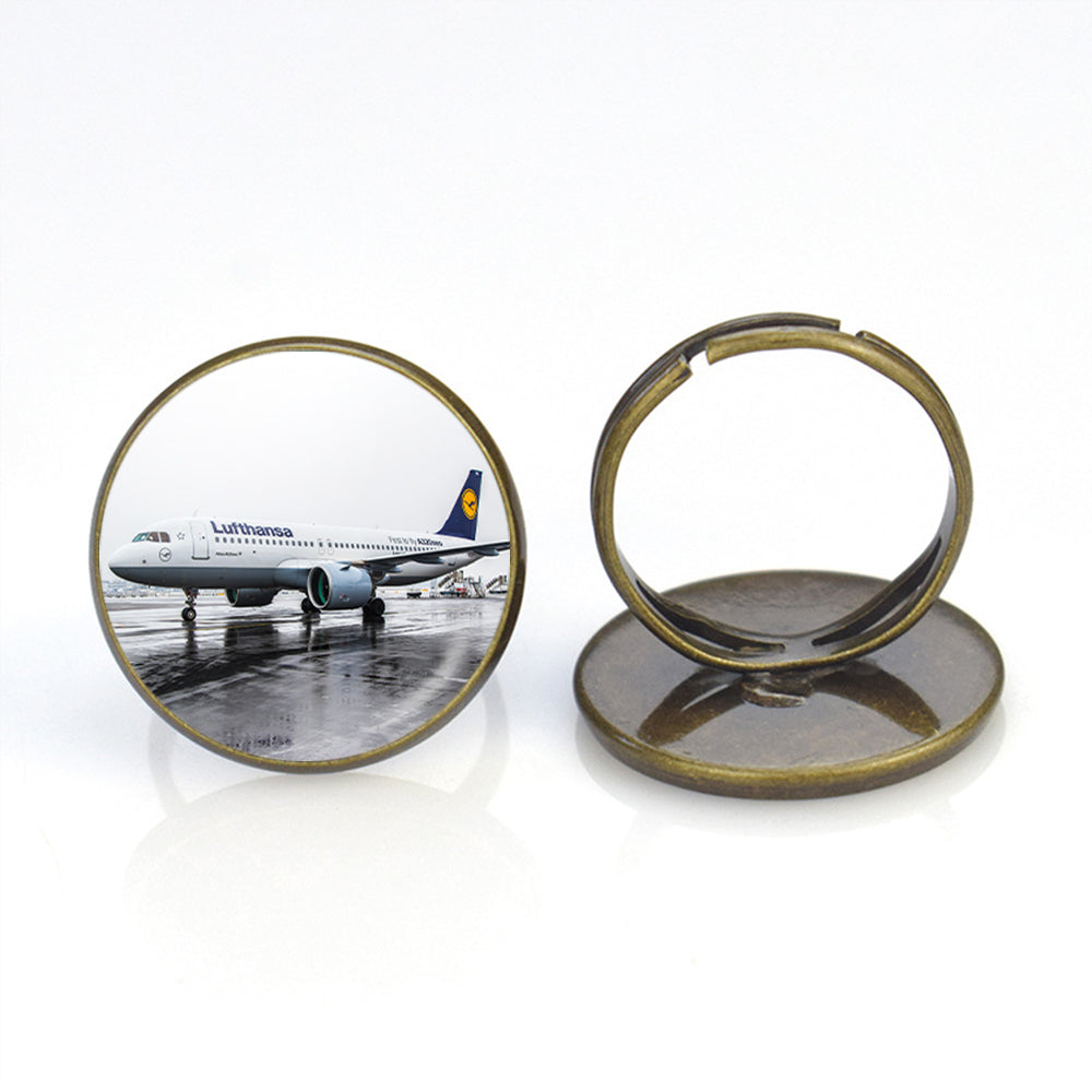 Lufthansa's A320 Neo Designed Rings