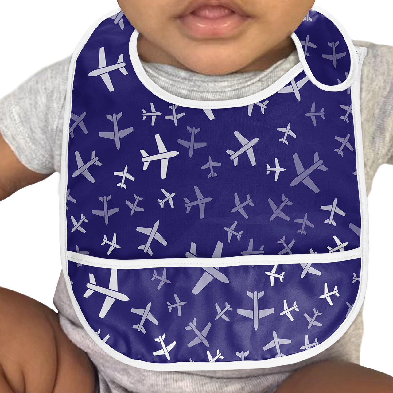 Different Sizes Seamless Airplanes Designed Baby Bib