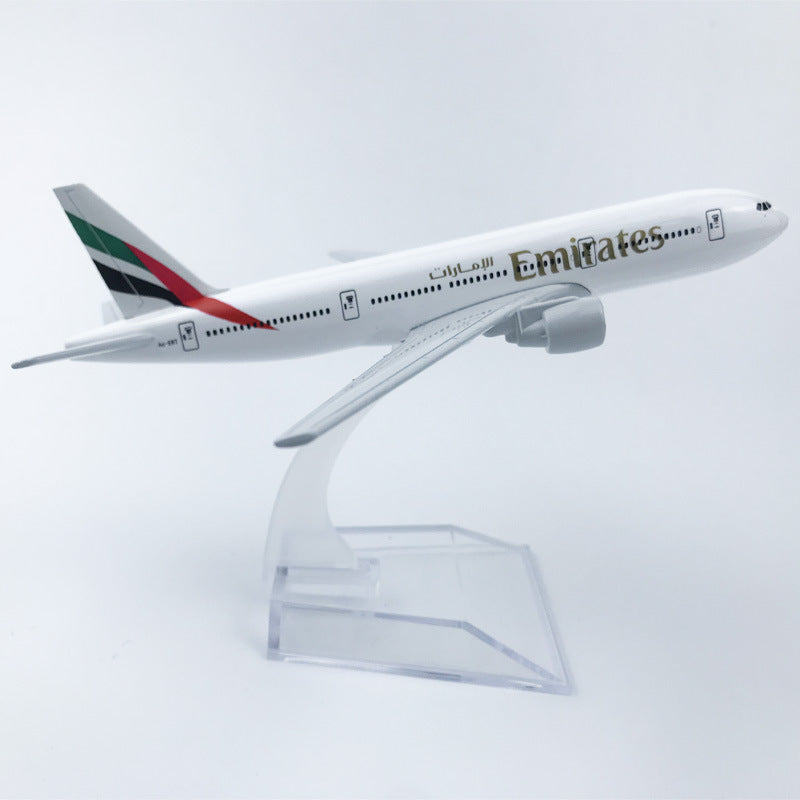 Emirates Airlines Boeing 777 Airplane Model (16CM)