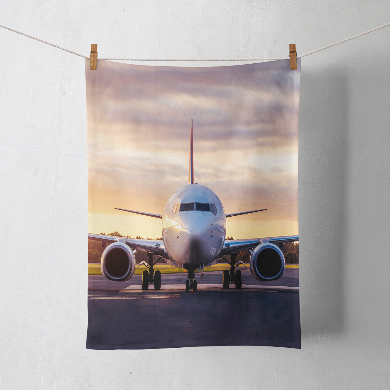 Face to Face with Boeing 737-800 During Sunset Designed Towels