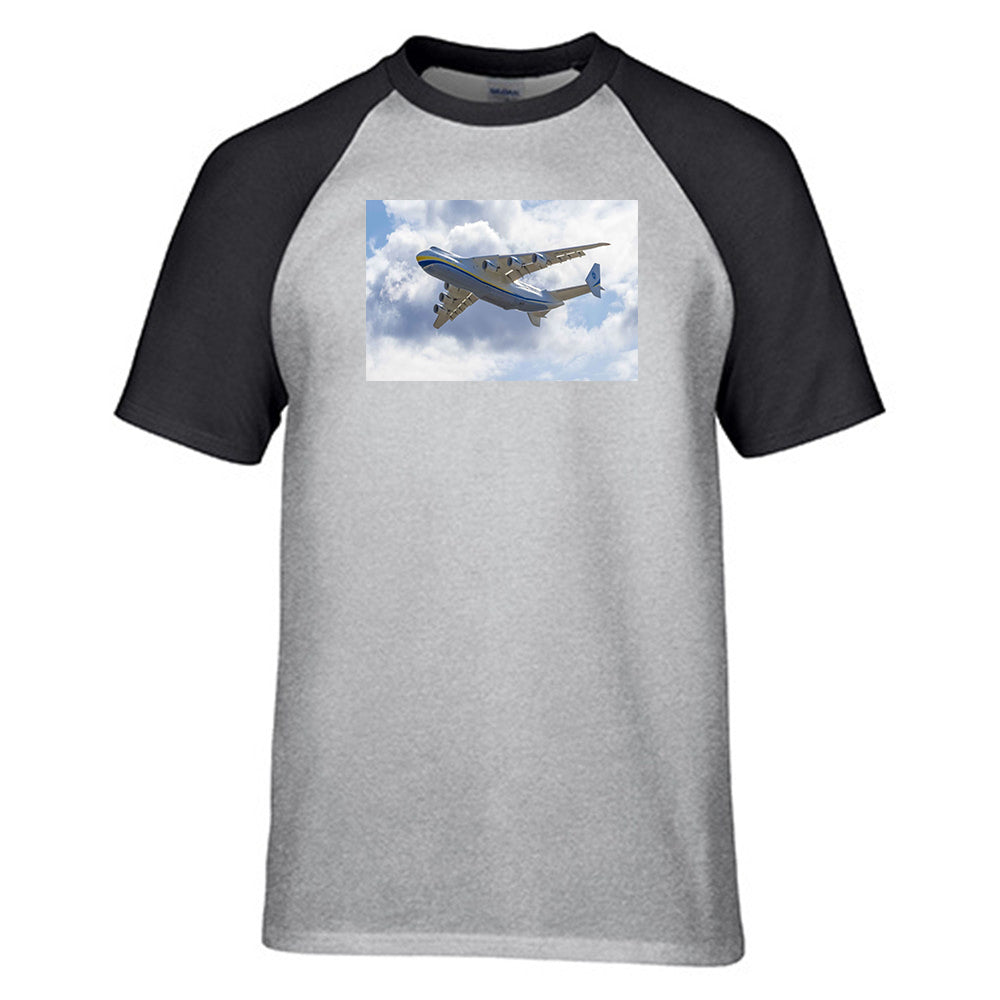 Antonov 225 (46) Designed Raglan T-Shirts