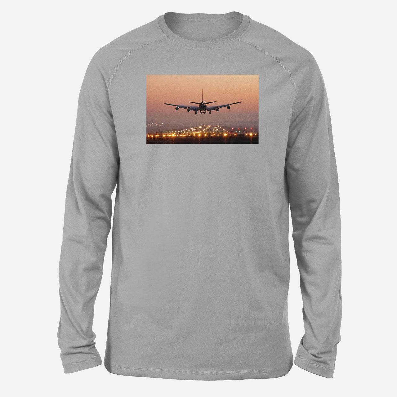 Landing Boeing 747 During Sunset Designed Long-Sleeve T-Shirts