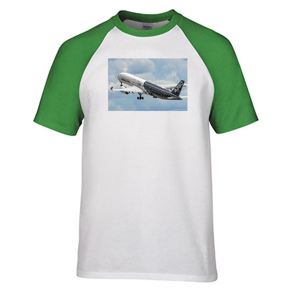 Departing Airbus A350 (Original Livery) Designed Raglan T-Shirts