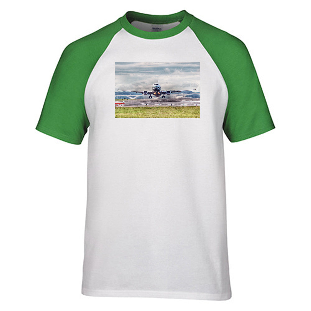 Departing Boeing 737 Designed Raglan T-Shirts