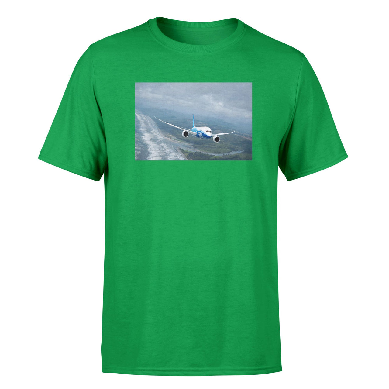 Cruising Boeing 787 Designed T-Shirts