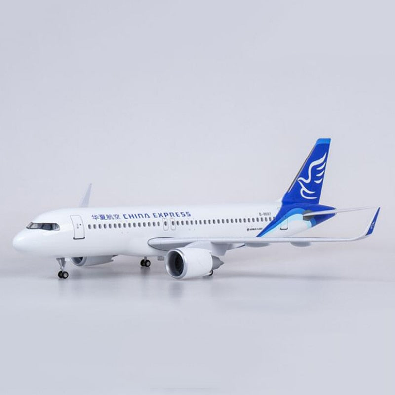 China Express Airbus A320Neo Airplane Model (47CM)