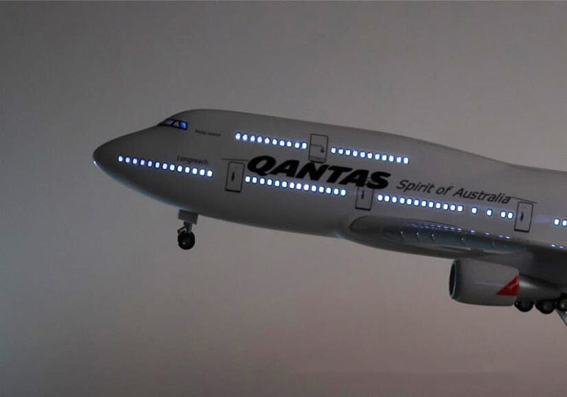 Qantas Boeing 747 Airplane Model (1/160 Scale - 47CM)