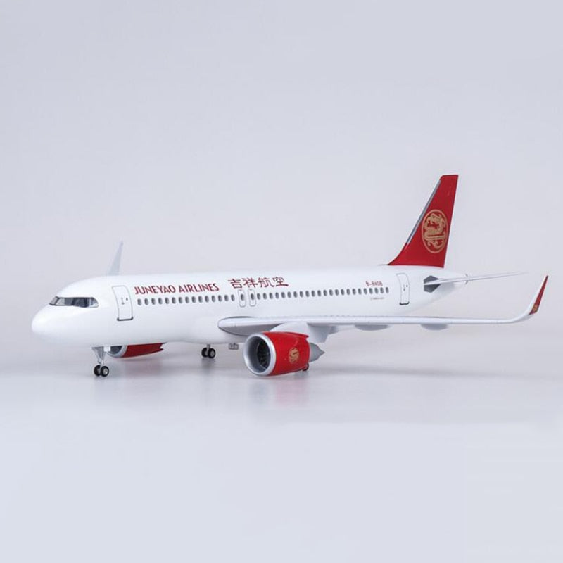 JUNYAO Airlines Airbus A320Neo Airplane Model (47CM)