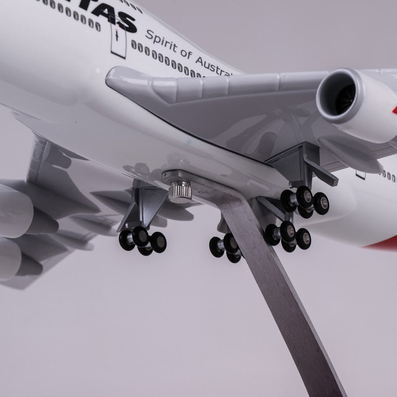 Qantas Boeing 747 Airplane Model (1/160 Scale - 47CM)