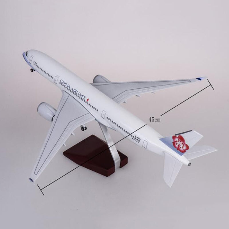 China Airlines Airbus A350 Airplane Model (1/142 Scale)