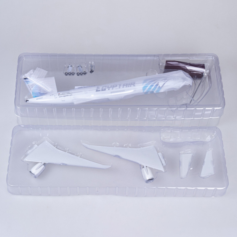 Egypt Air Boeing 777 Airplane Model (1/157 Scale)