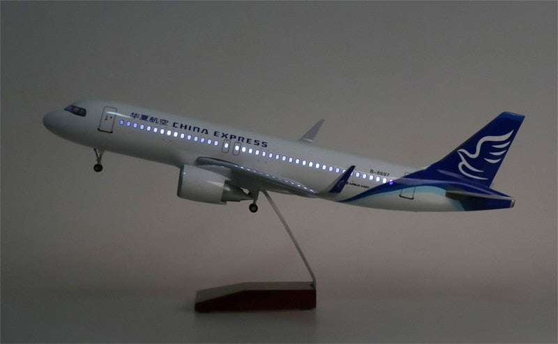 China Express Airbus A320Neo Airplane Model (47CM)