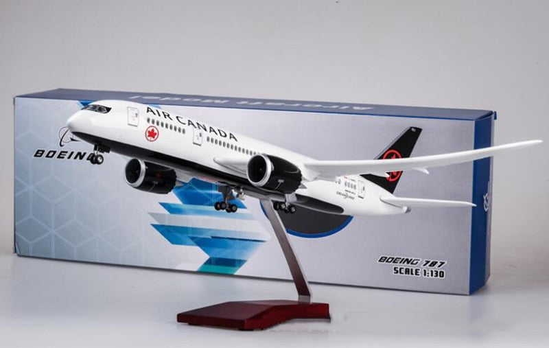 Air Canada NEW Livery Boeing 787 Airplane Model (1/130 Scale)