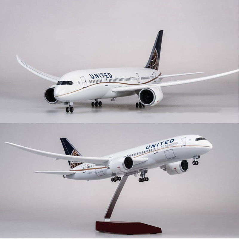 United Airlines Boeing 787 Airplane Model (1/130 Scale)