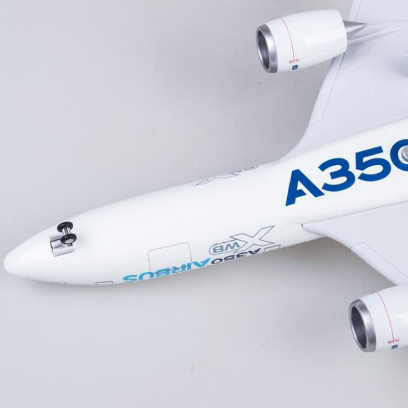 Original XWB Livery Airbus A350 Airplane Model (1/142 Scale)