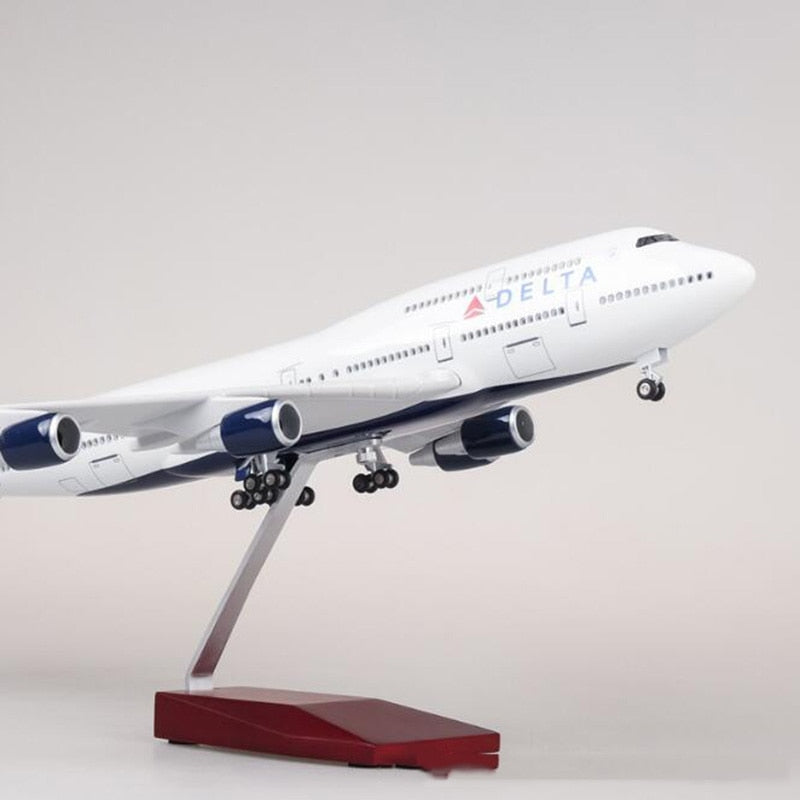 Delta Boeing 747 Airplane Model (1/160 Scale - 47CM)