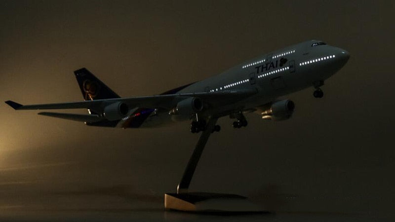 Thai Airways Boeing 747 Airplane Model (1/160 Scale - 47CM)