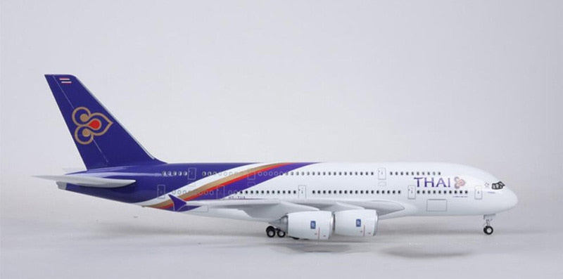 Thai Airways Airbus A380 Airplane Model (1/160 Scale) – Aviation Shop