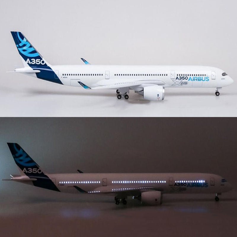 Original XWB Livery Airbus A350 Airplane Model (1/142 Scale)
