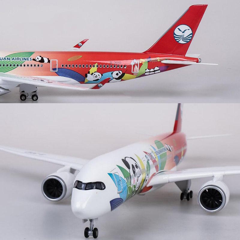 Sichuan Airlines Airbus A350 Airplane Model (1/142 Scale)