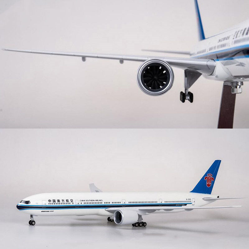 China Southern Airlines Boeing 777 Airplane Model (1/157 Scale)