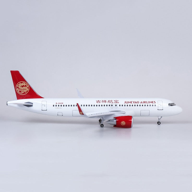 JUNYAO Airlines Airbus A320Neo Airplane Model (47CM)