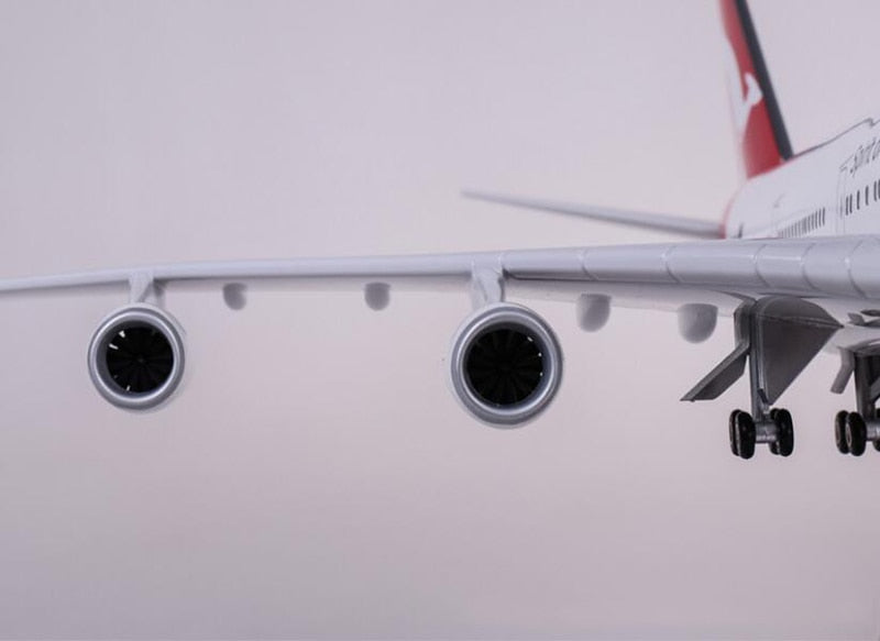 Qantas Boeing 747 Airplane Model (1/160 Scale - 47CM)