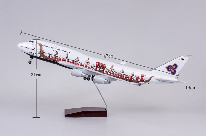 Thai Airways (Dragon Theme) Boeing 747 Airplane Model (1/160 Scale - 47CM)