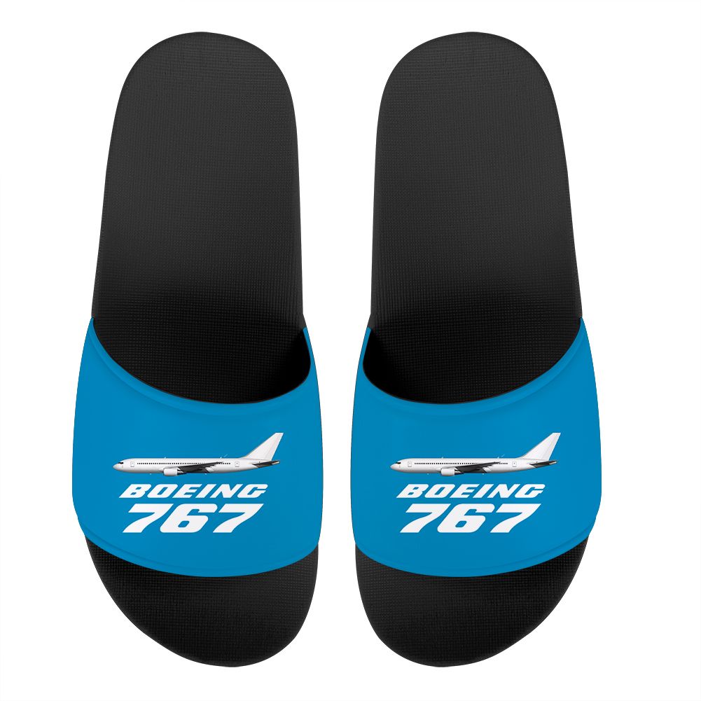 The Boeing 767 Designed Sport Slippers