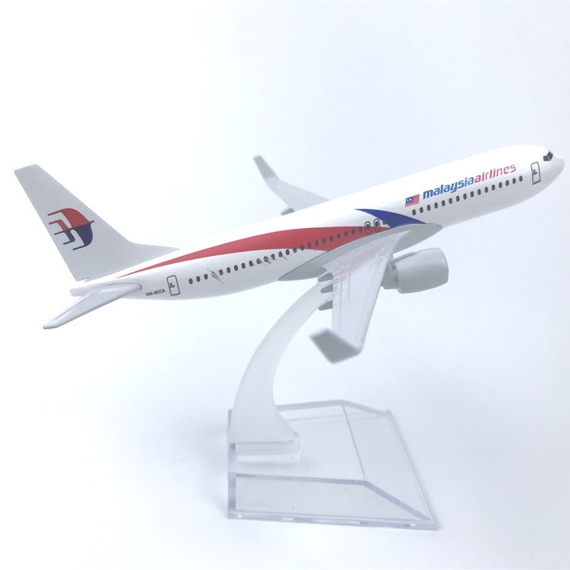 Malaysia Boeing 737 Airplane Model (16CM)