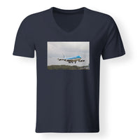 Thumbnail for Landing KLM's Boeing 747 Designed V-Neck T-Shirts