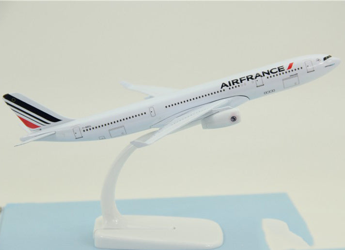 Air France Airbus A330 Airplane Model (20CM)