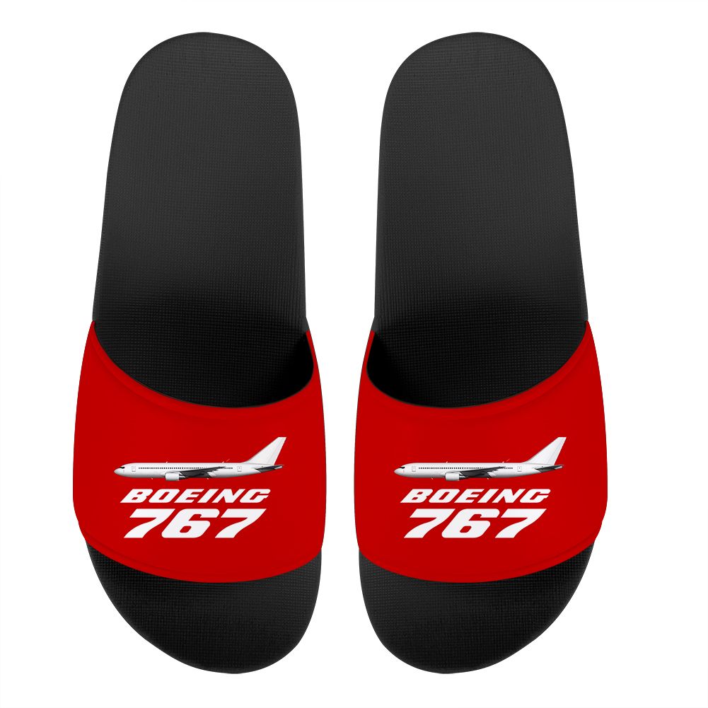 The Boeing 767 Designed Sport Slippers
