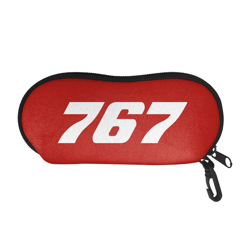 767 Flat Text Designed Glasses Bag