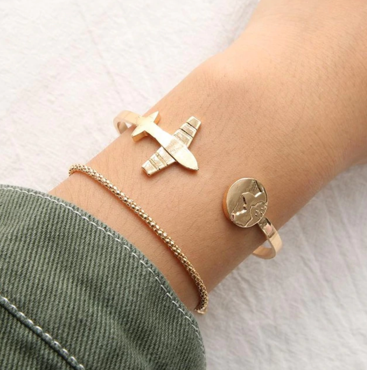 2 Pieces Golden Colour Airplane Bracelets